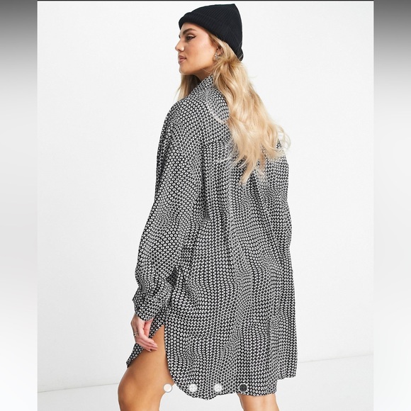 NWOT ASOS Glamorous Bloom oversized maternity dress - Picture 4 of 4